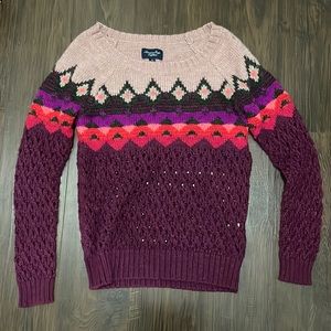 AMERICAN EAGLE SIZE SMALL GORGEOUS SWEATER